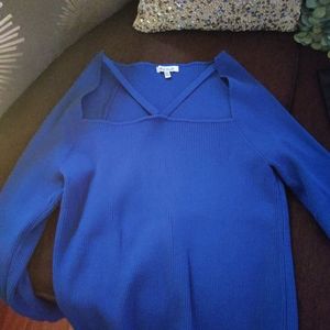 Blue sweater size XL
